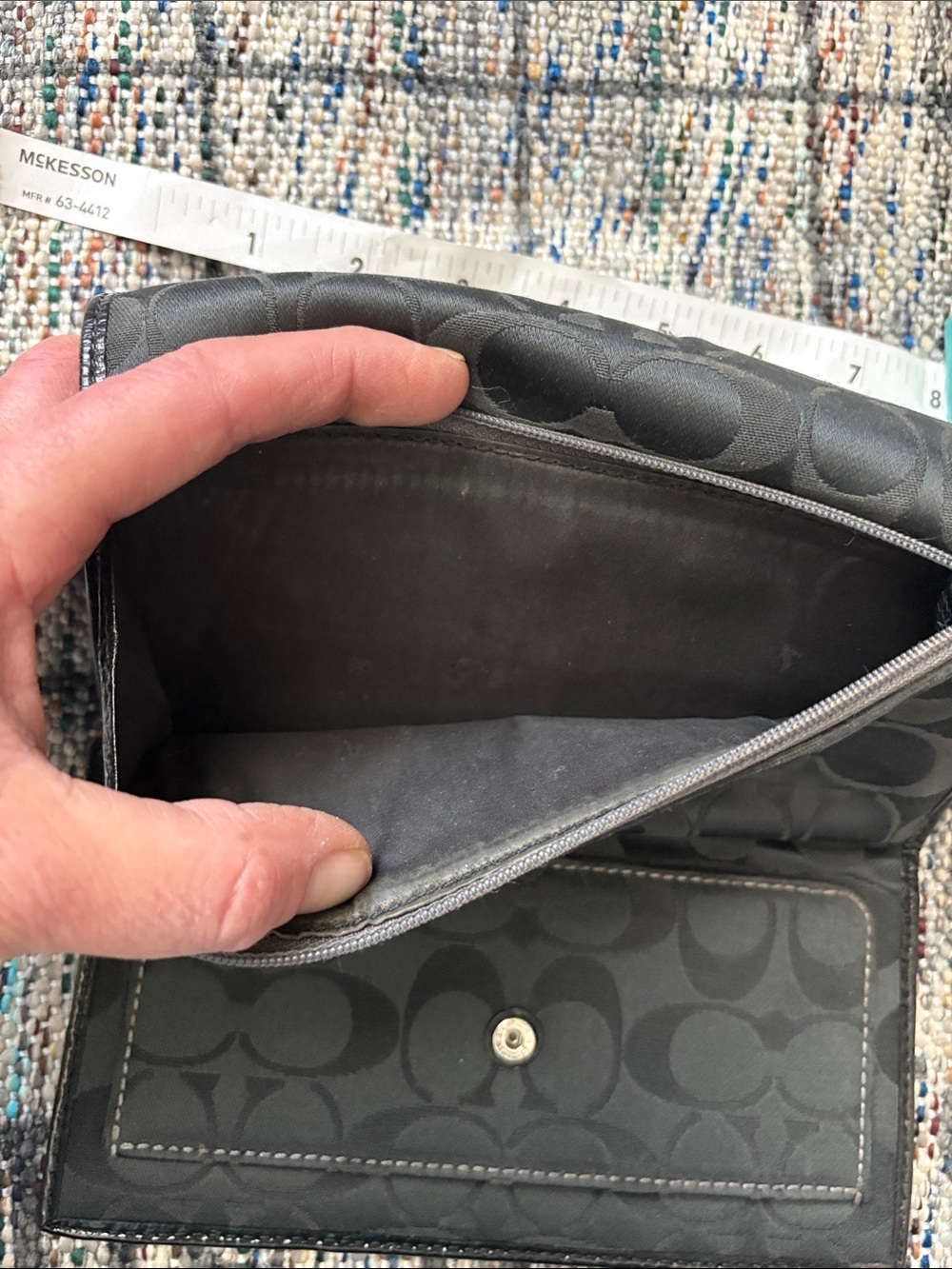 Coach Black Signature Continental Wallet - Picture 10 of 13